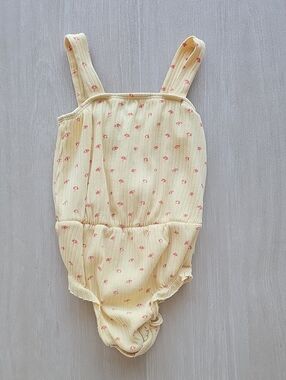 Piupiuchick Soft Yellow Ribbed Baby One-Piece Bodysuit with Umbrella Print